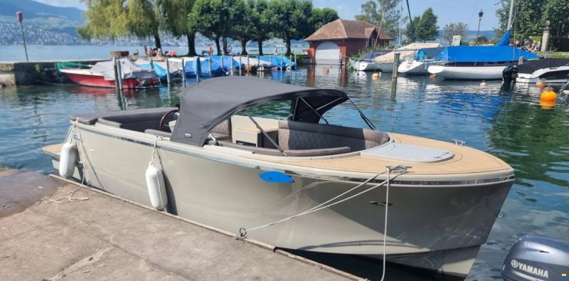 Lifestyle Marine 780 Tender
