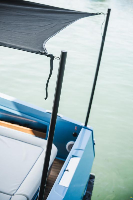 Ganz Boats Ovation 7.6 Open