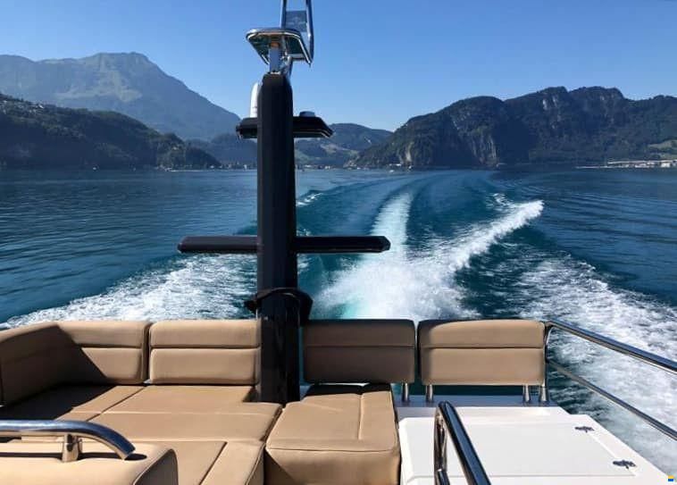 Sealine F 48