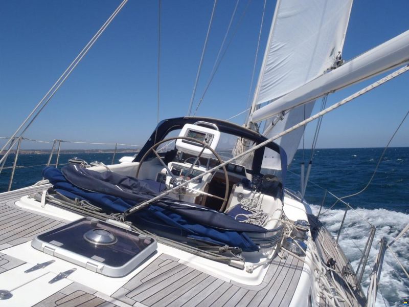 Oyster 485