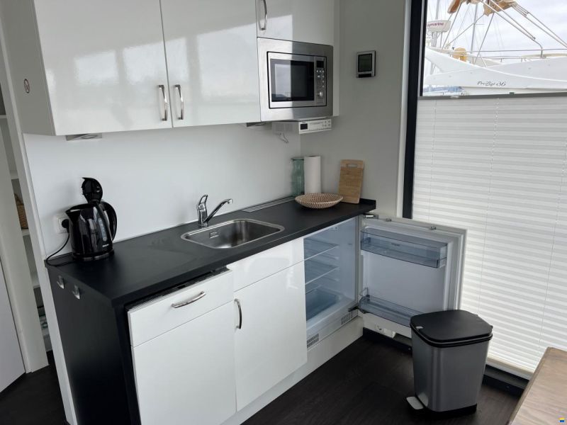 Floating Home 44