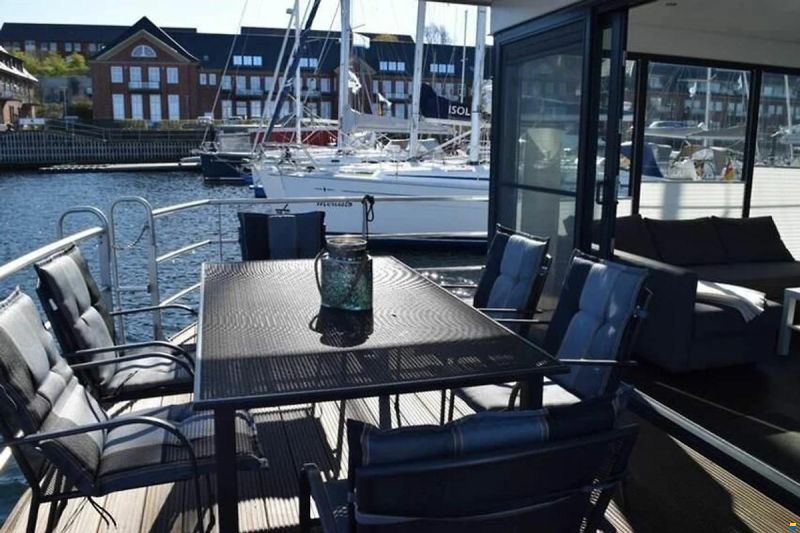 Hausboot Floting Home 44