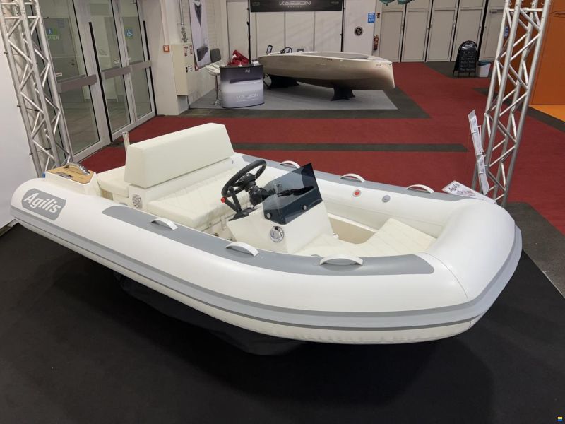 Agilis Jet Tenders 330C