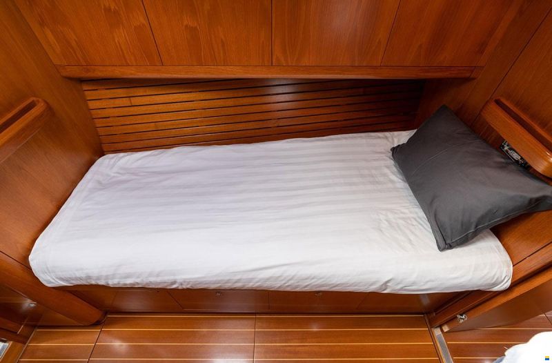 Nautors Swan 70
