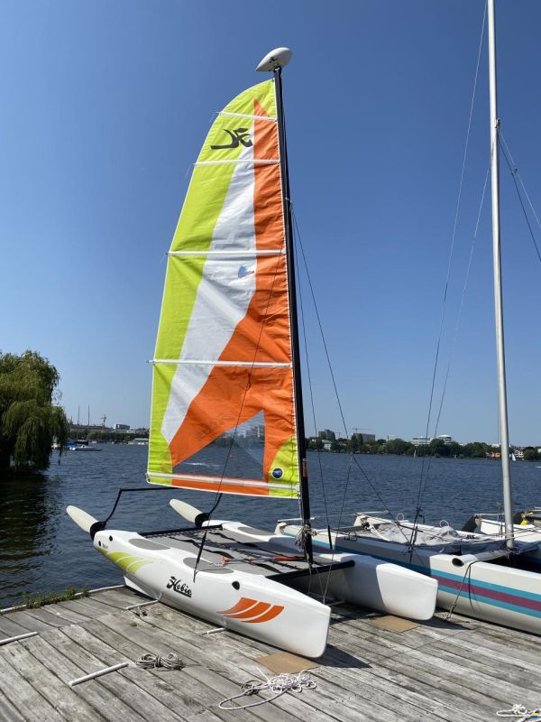 Hobie Cat Wave image