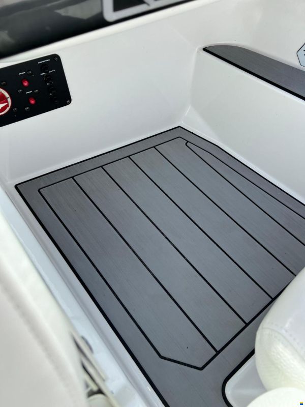 Correct Craft Nautique 200
