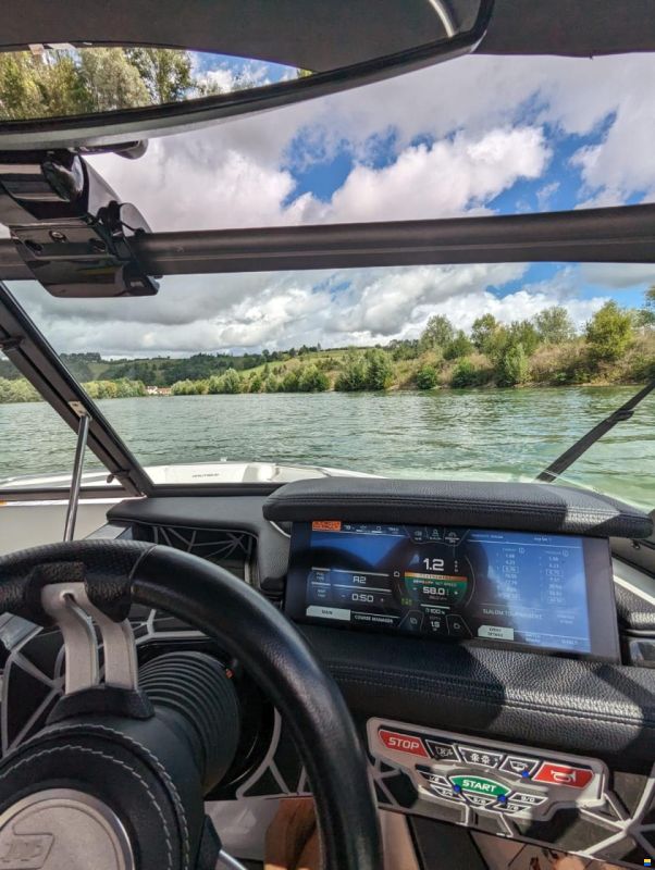 Correct Craft Nautique 200