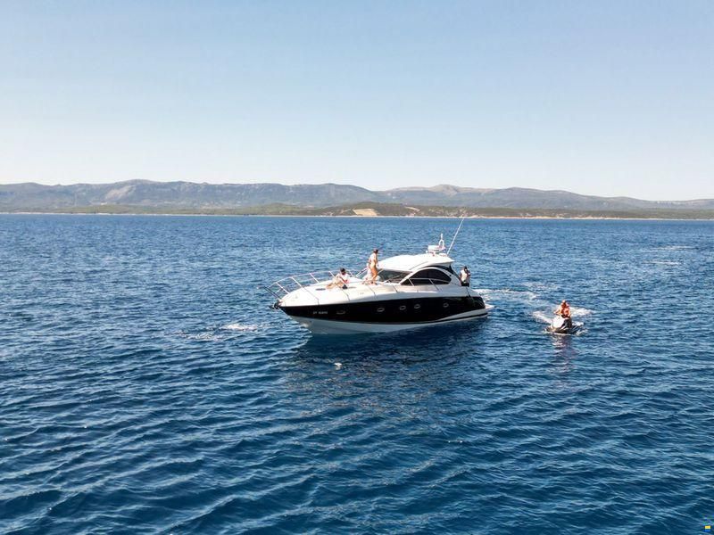 Sunseeker Portofino 47