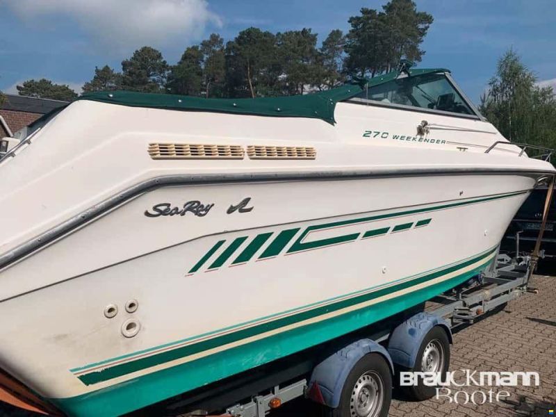 Sea Ray 270 Weekender
