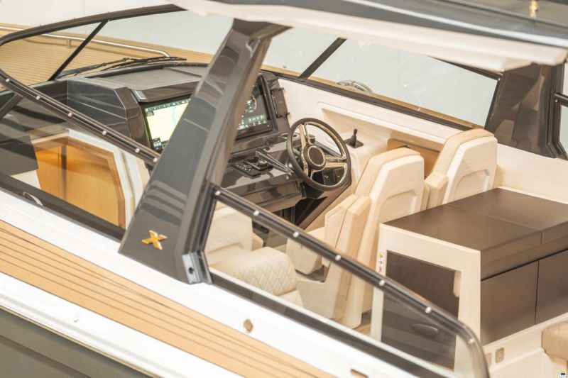 X-Yachts X-Power 33C