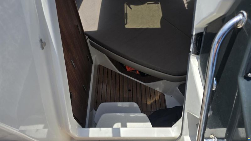 Quicksilver 805 Cruiser
