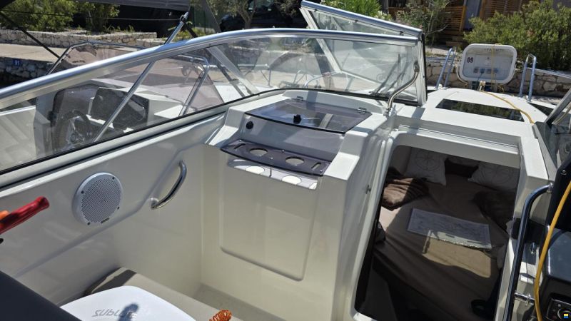 Quicksilver 805 Cruiser