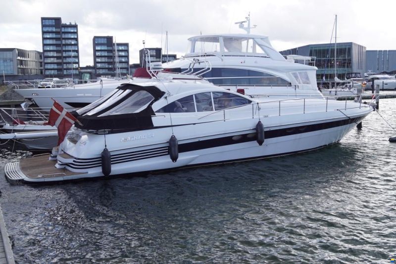 Pershing 54