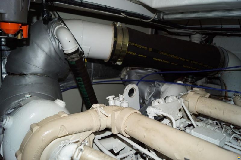 Pershing 54