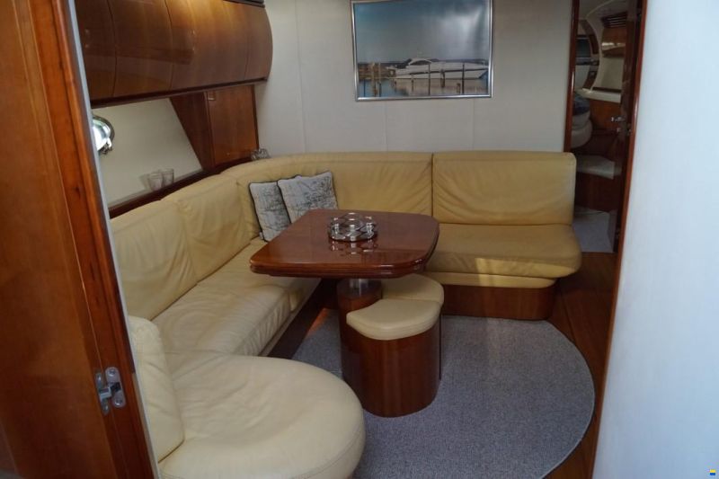 Pershing 54
