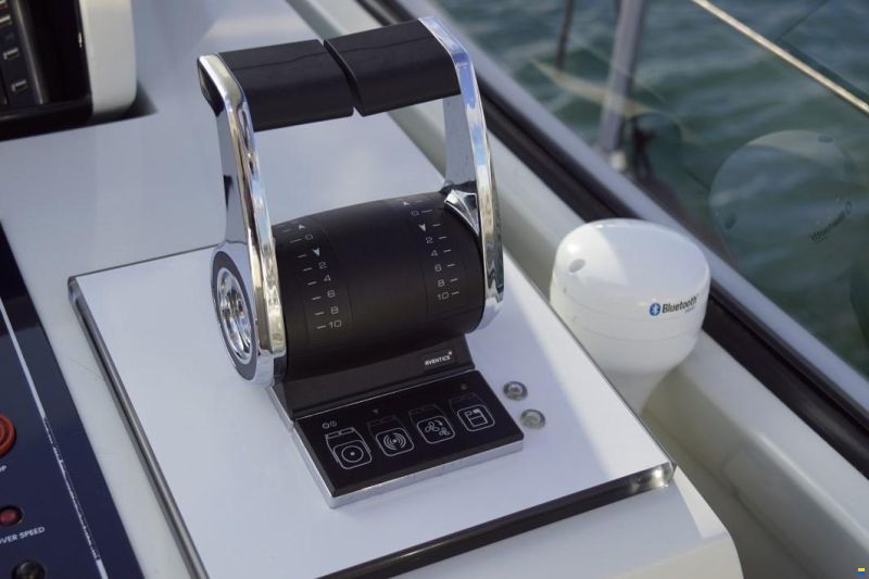 Pershing 54