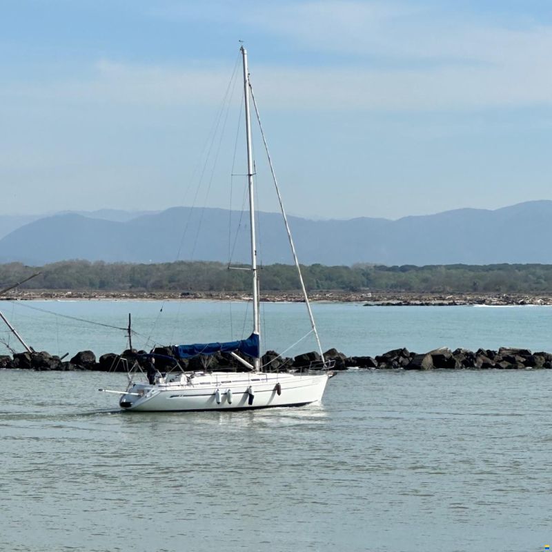 Bavaria 38