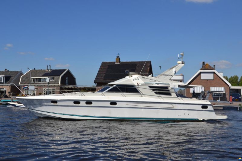 Fairline 50
