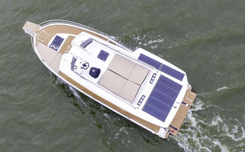Northman 1050 Trawler Electric | available with o