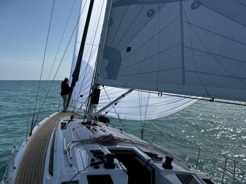 Italia Yachts 12.98 Bellissima #08
