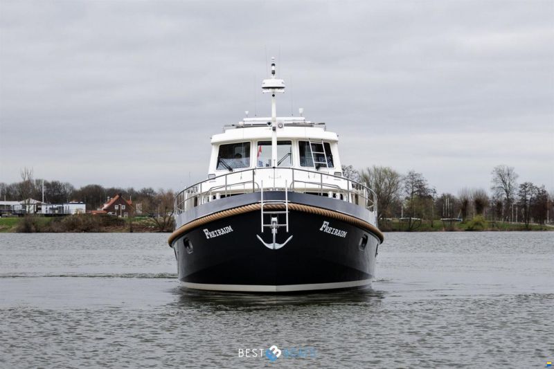 Linssen Grand Sturdy 500 AC Wheelhouse Long Top