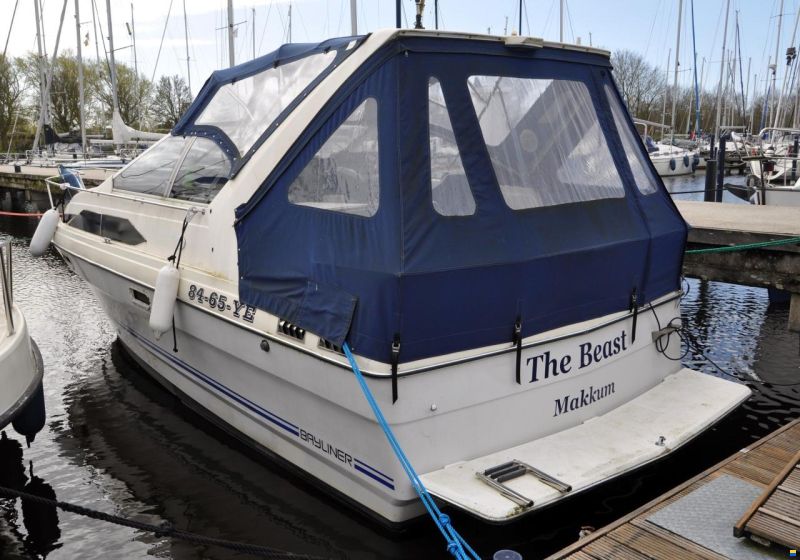 Bayliner 2855 Cierra