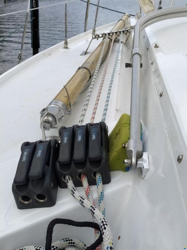 Dufour 27