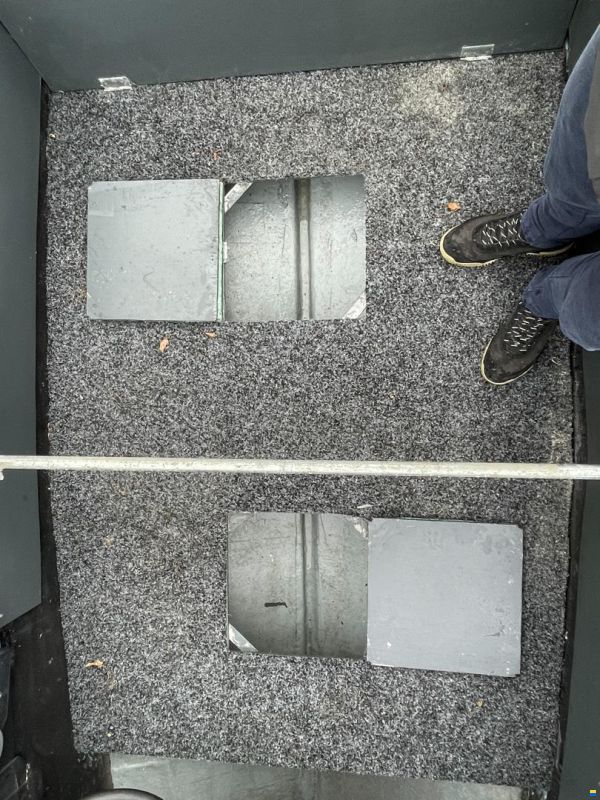 Sportboot (35 PS) und div. Zubehör