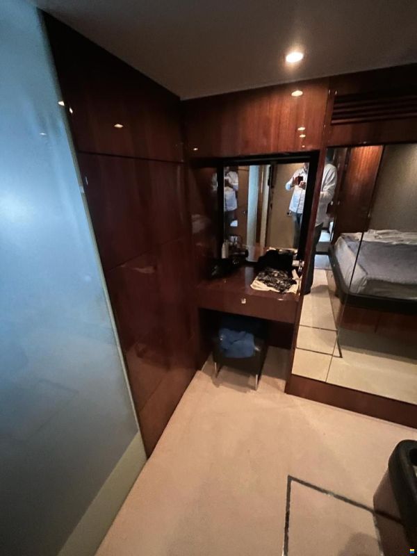 Fairline Squadron 65