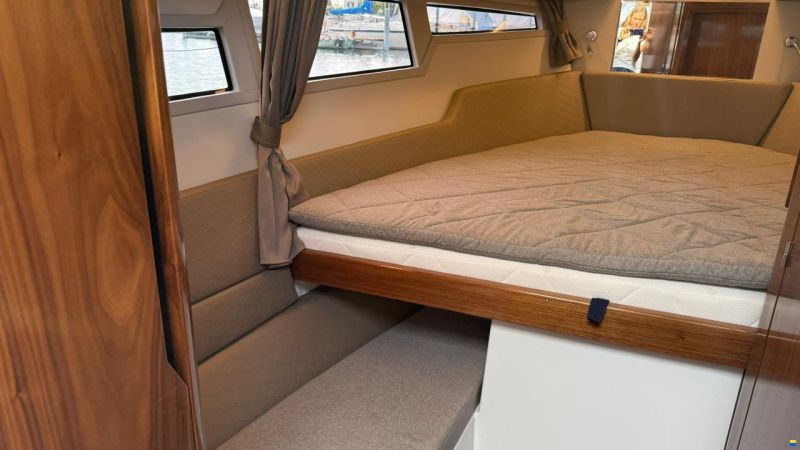 Aquador 300 Hard Top