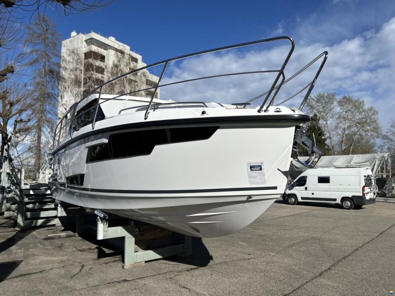 Aquador 300 Hard Top