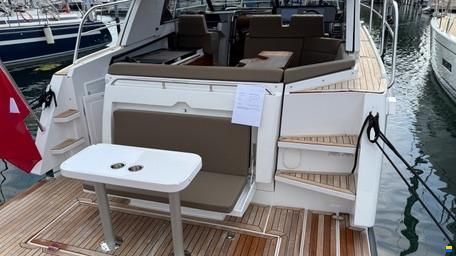 Aquador 300 Hard Top