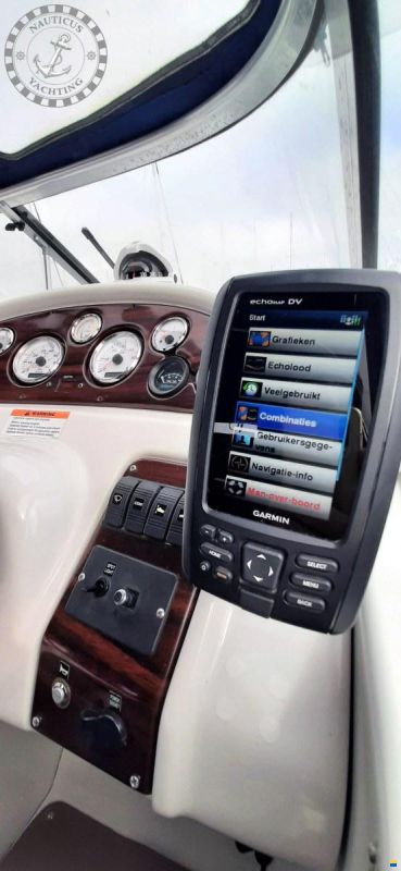 Chris Craft Crowne 25