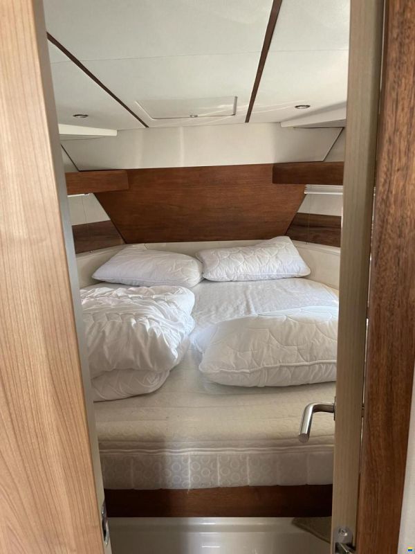 Sealine SC35