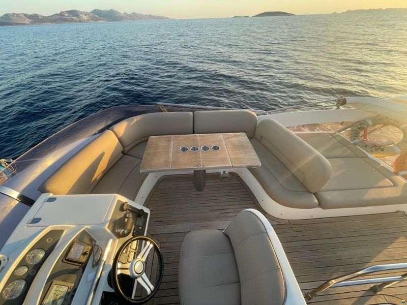 Princess 42 Flybridge