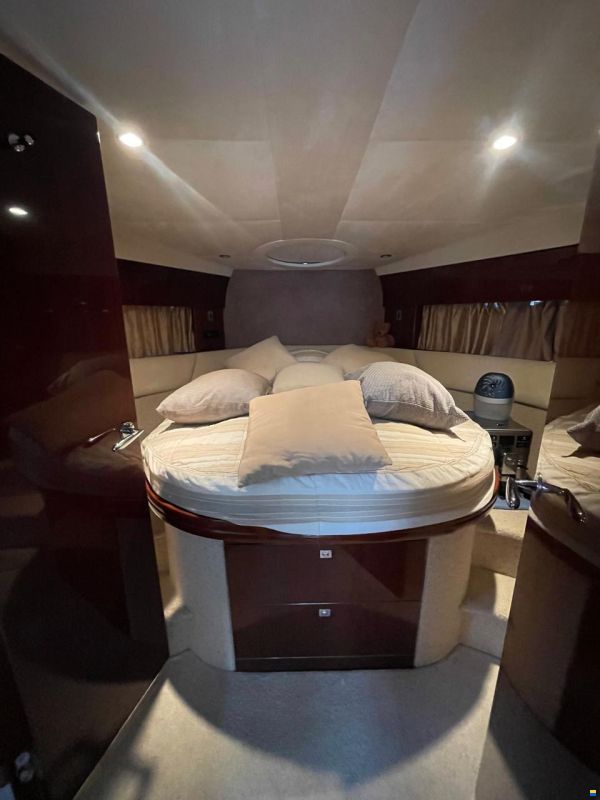 Princess 42 Flybridge