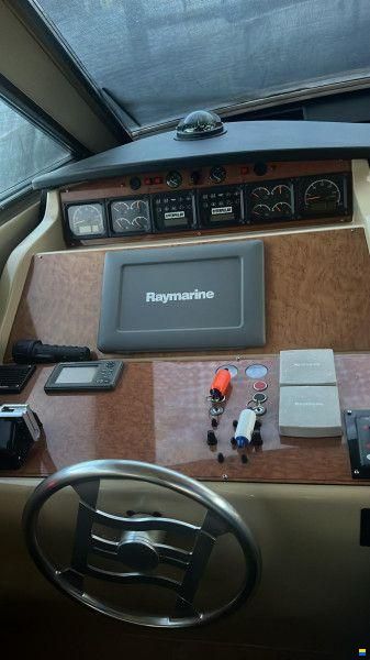 Ferretti 530 Fly