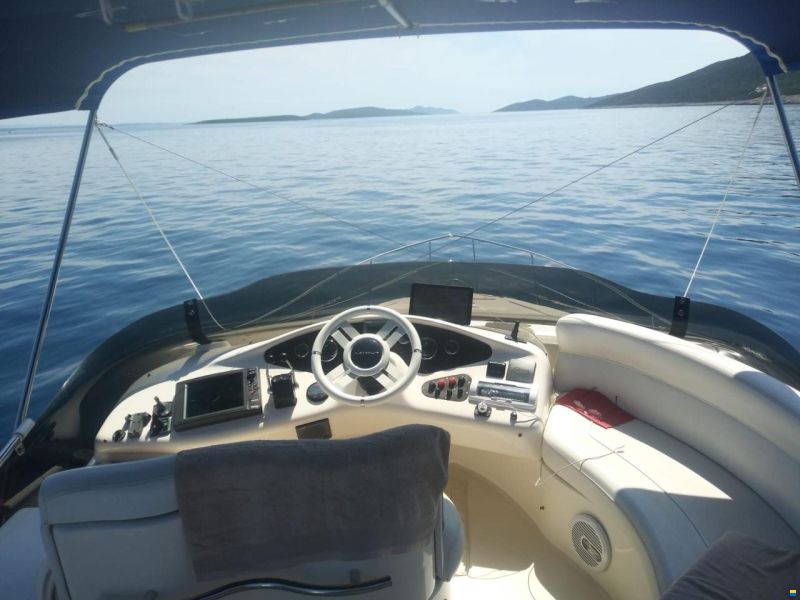 Azimut 42 EVO