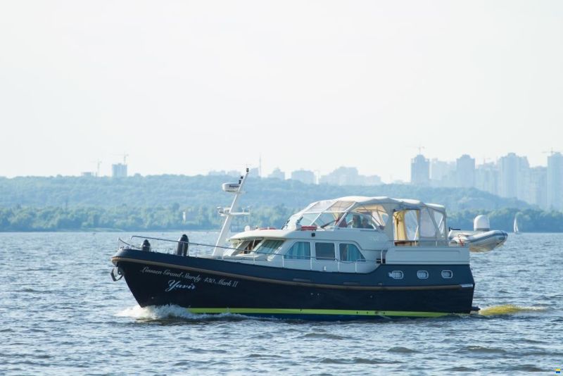 Linssen GRAND STURDY 430