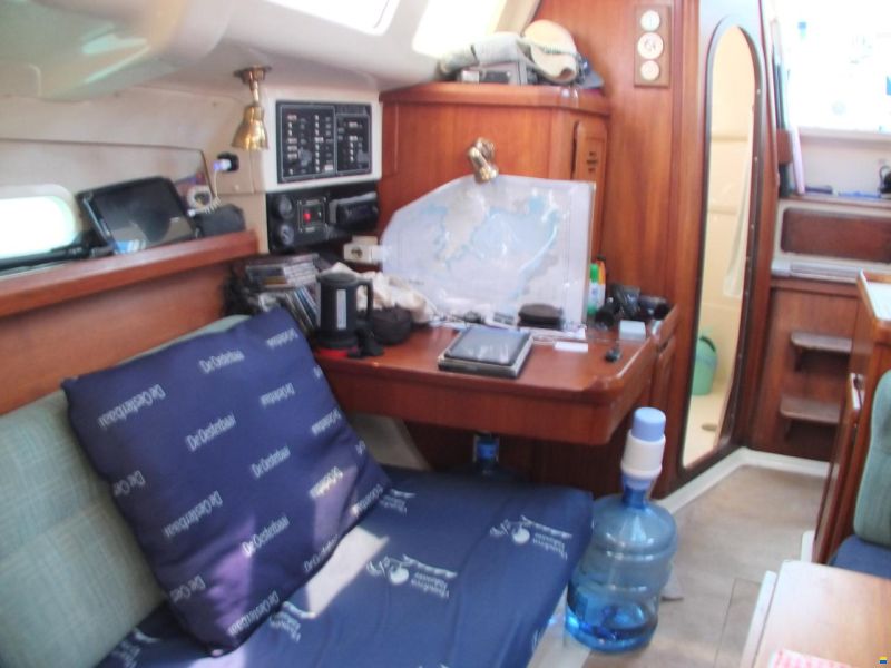 Hunter 336 LEGEND