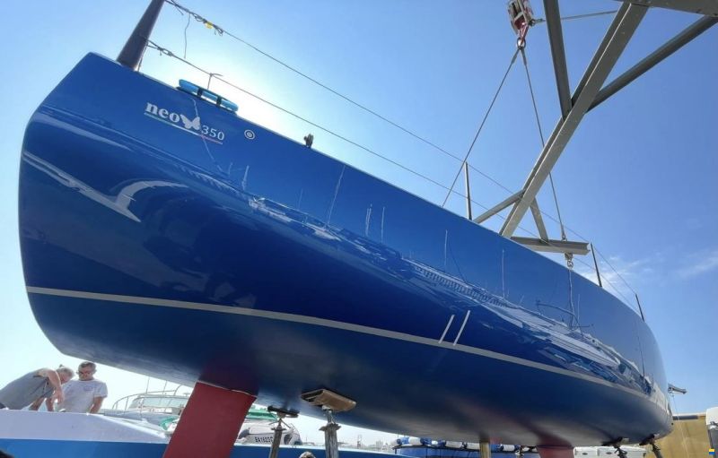 Neo Yachts 350