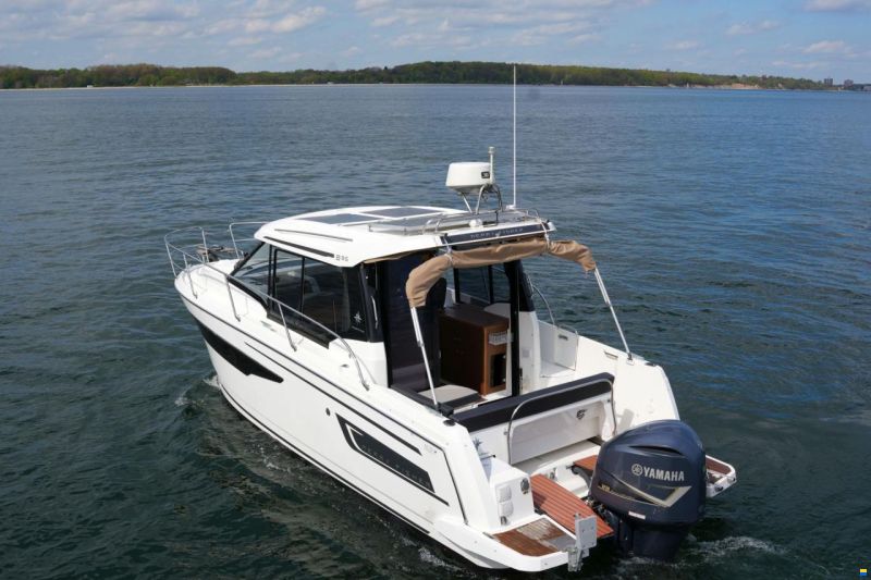 Jeanneau Merry Fisher 895