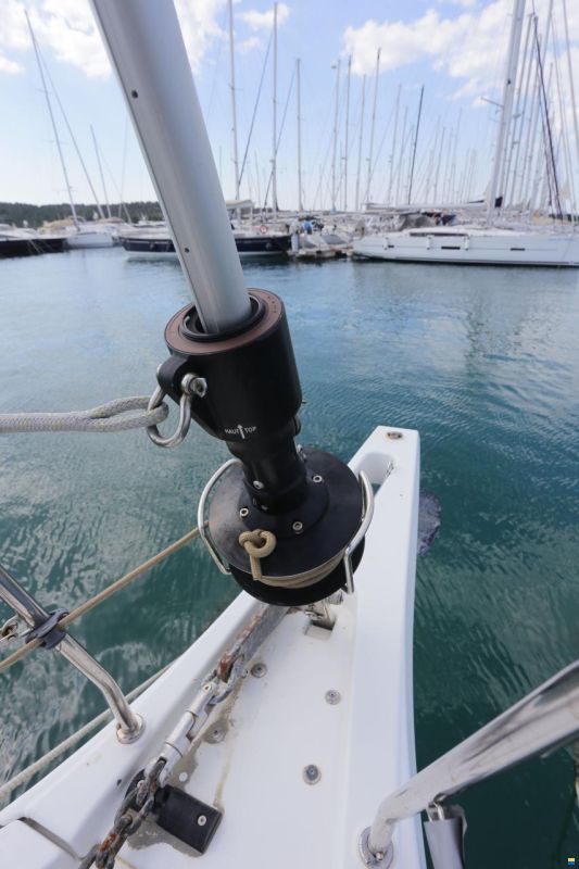 Beneteau Oceanis 51.1
