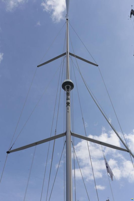 Beneteau Oceanis 51.1