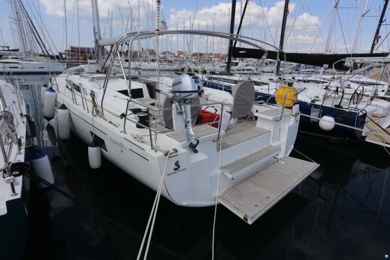 Beneteau Oceanis 51.1
