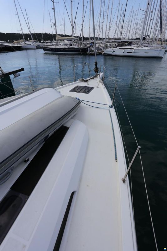 Beneteau Oceanis 51.1