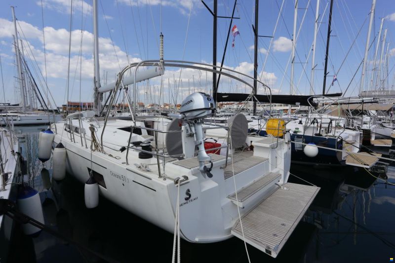 Beneteau Oceanis 51.1