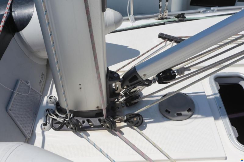 Bavaria Cruiser 37