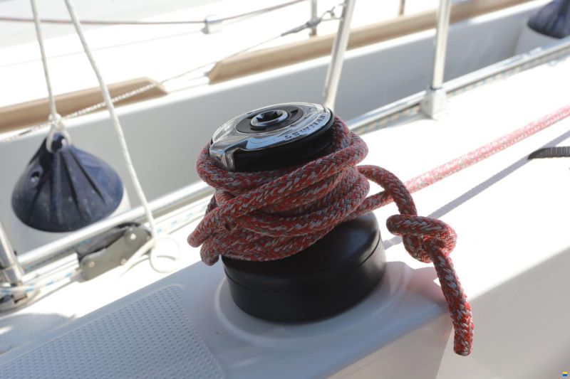 Bavaria Cruiser 37