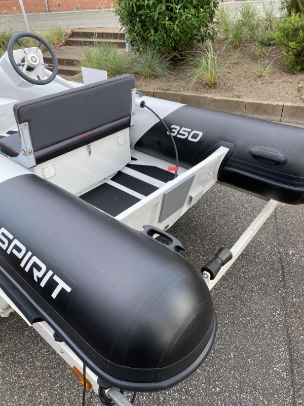 Aquaspirit Spirit 290, 320, 350
